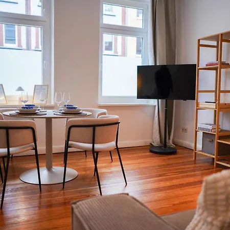 Ahoi Homes - Stilvoller Altbau Im Herzen Kiels Lägenhet Kiel