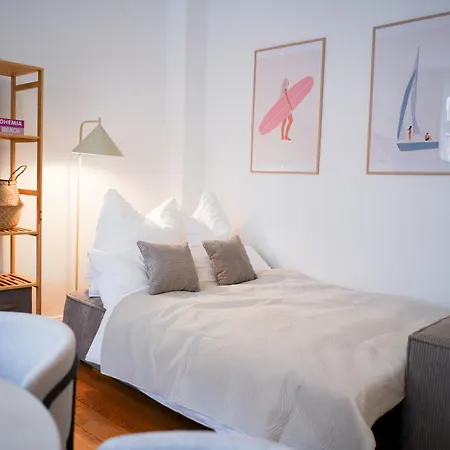 Ahoi Homes - Stilvoller Altbau Im Herzen Kiels Apartamento