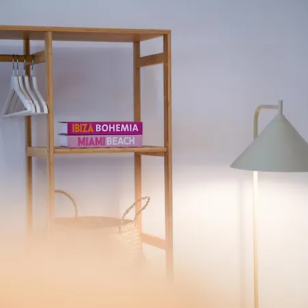 아파트 Ahoi Homes - Stilvoller Altbau Im Herzen Kiels 킬