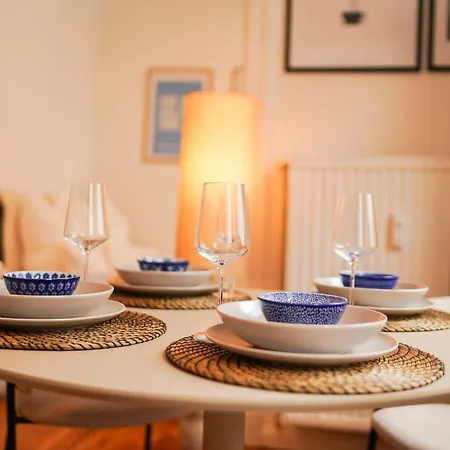 Lägenhet Ahoi Homes - Stilvoller Altbau Im Herzen Kiels *