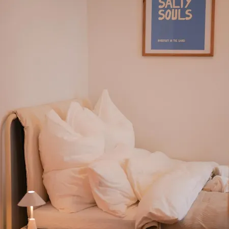 Ahoi Homes - Stilvoller Altbau Im Herzen Kiels Apartmán Kiel